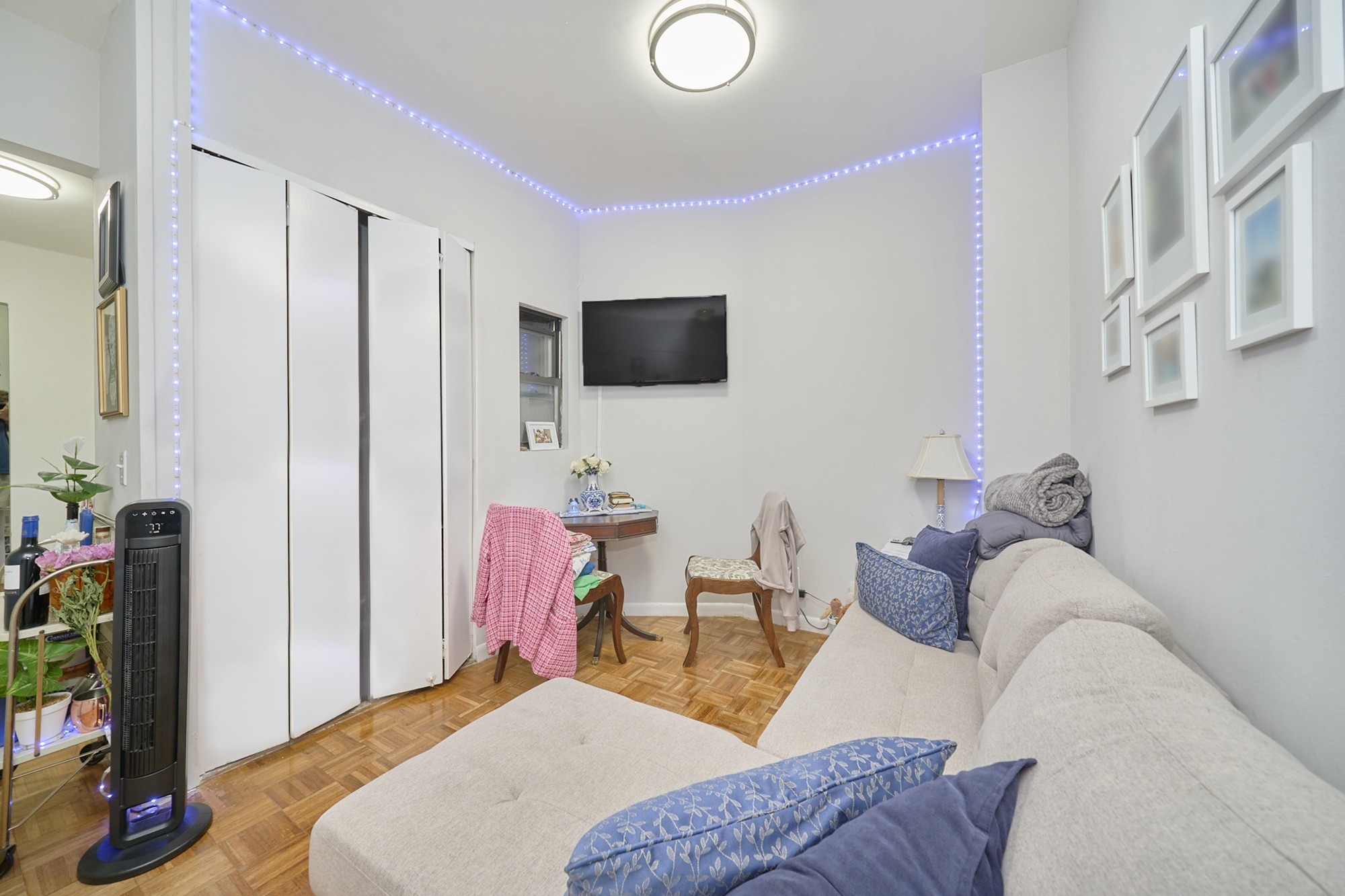 335 West 43rd Street 2B Clinton New York NY 10036