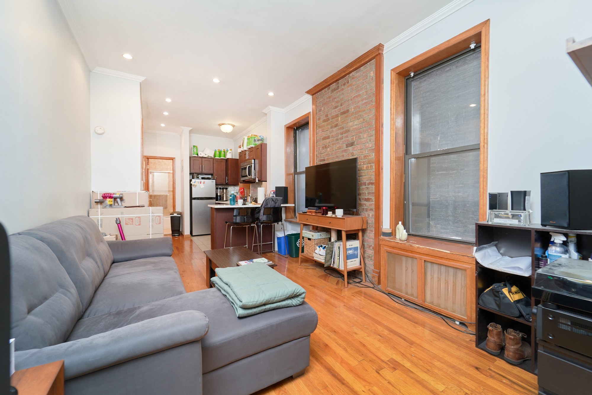 364 West 53rd Street 2S Clinton New York NY 10019