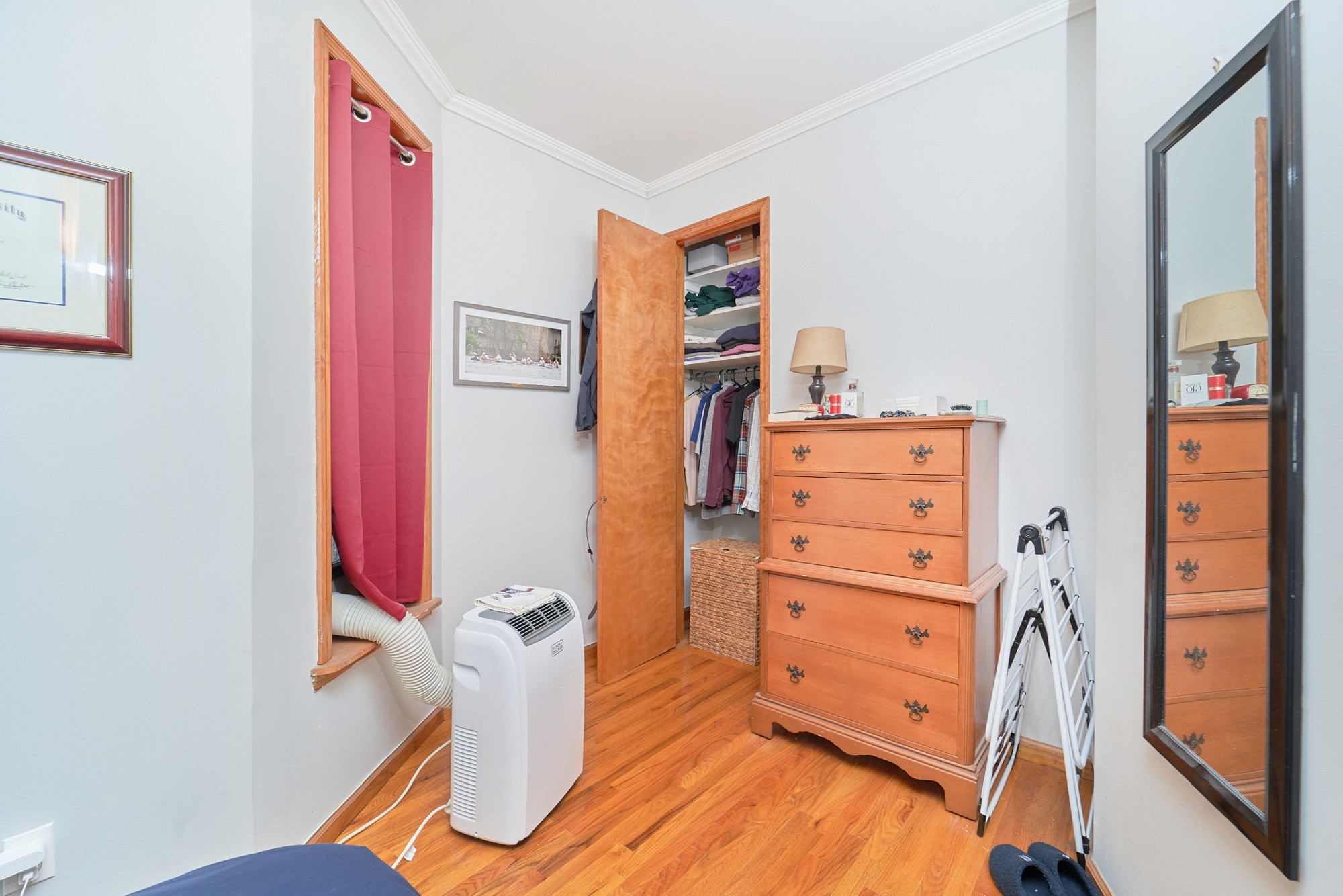 364 West 53rd Street 2S Clinton New York NY 10019