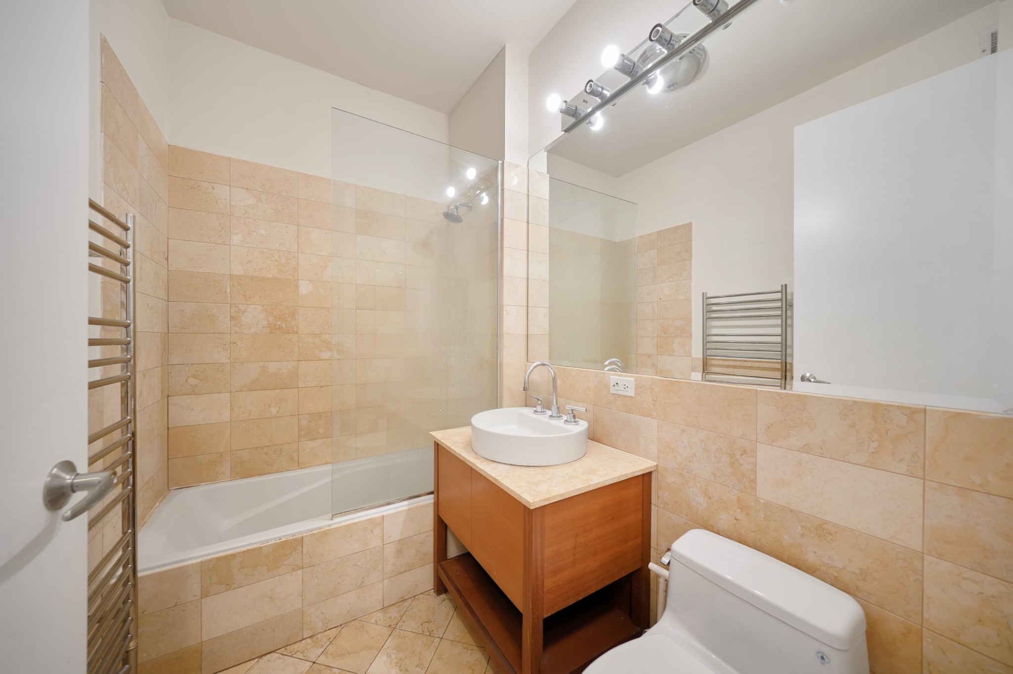 250 East 49th Street 18A Turtle Bay New York NY 10017