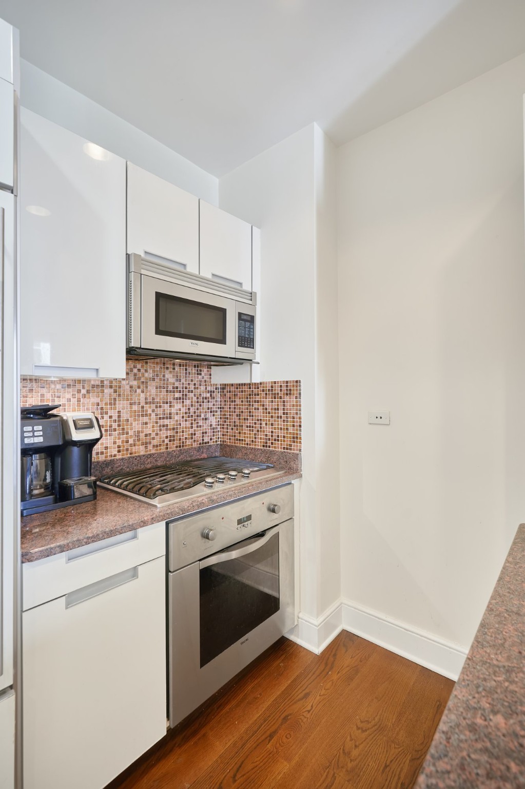 250 East 49th Street 18A Turtle Bay New York NY 10017