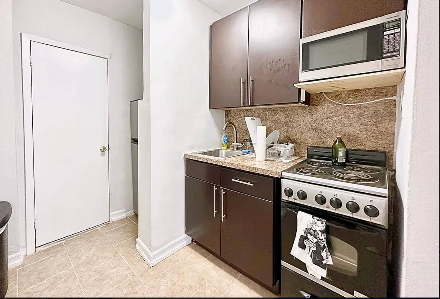 331 West 43rd Street 2A Clinton New York NY 10036