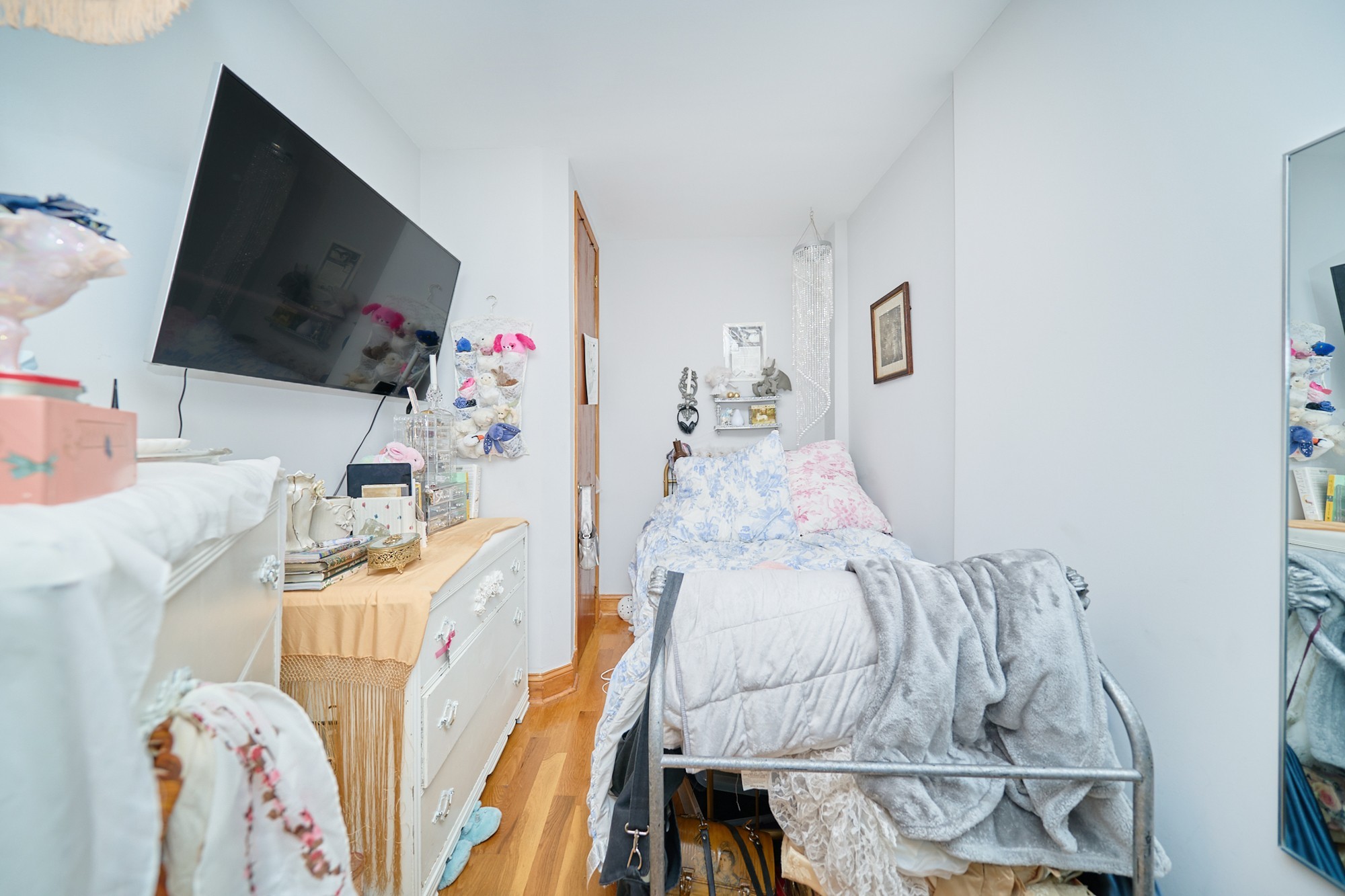 454 Ninth Avenue Clinton New York NY 10018