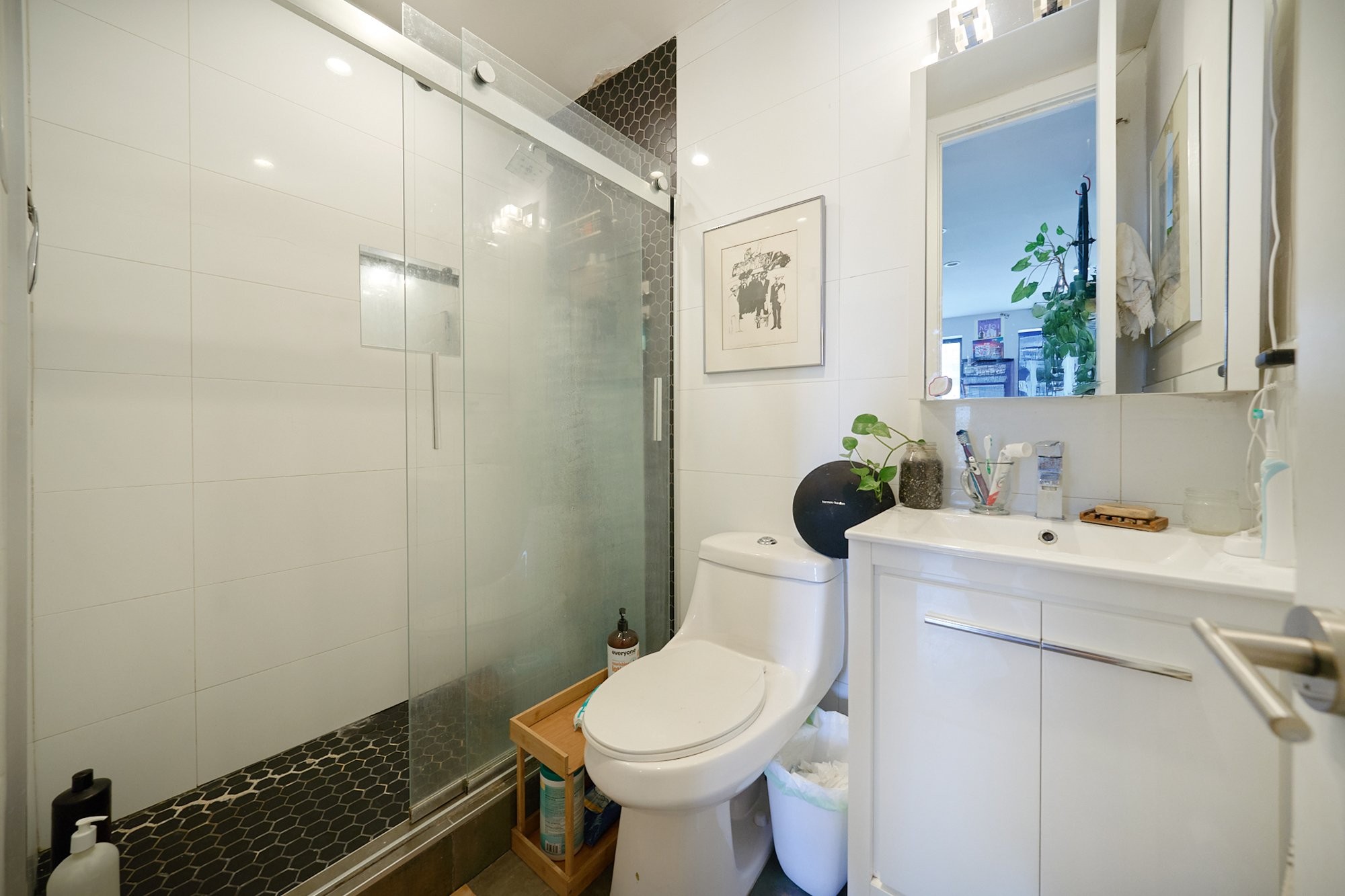 335 West 43rd Street Clinton New York NY 10036