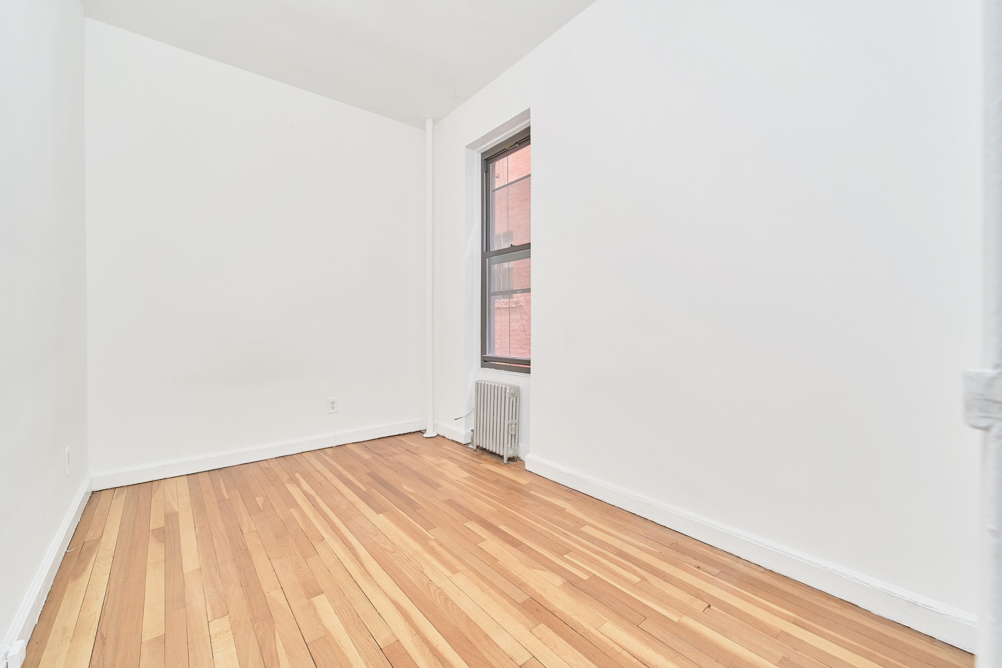 353 West 44th Street 4A Clinton New York NY 10036