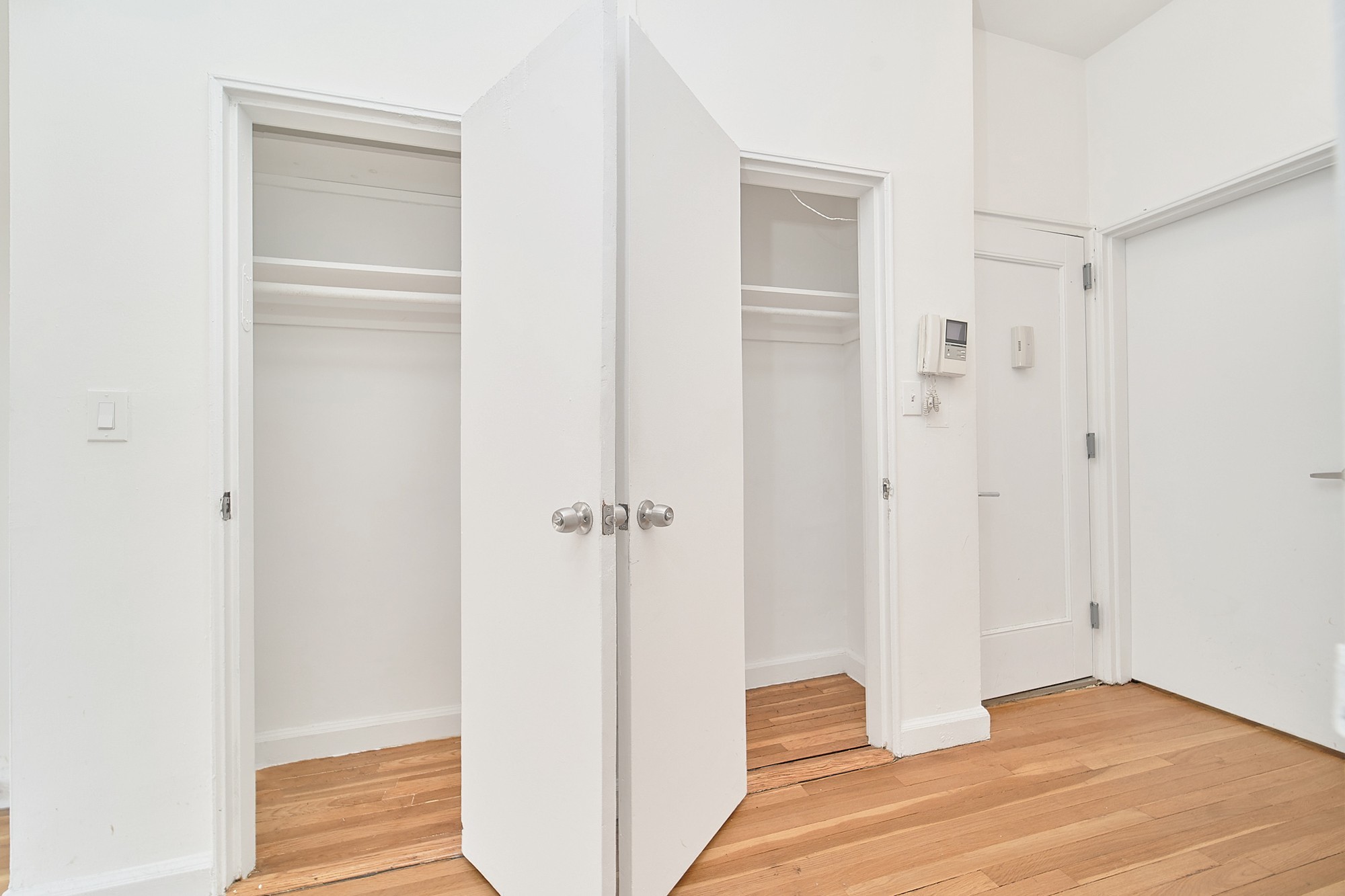 353 West 44th Street 4A Clinton New York NY 10036