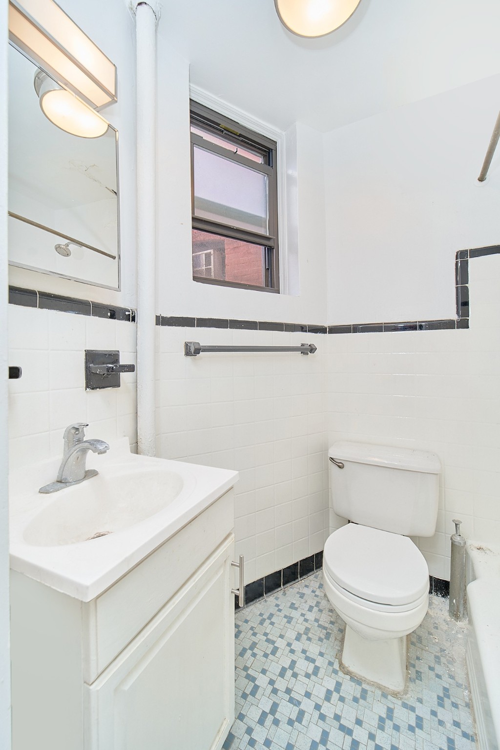 353 West 44th Street 4A Clinton New York NY 10036