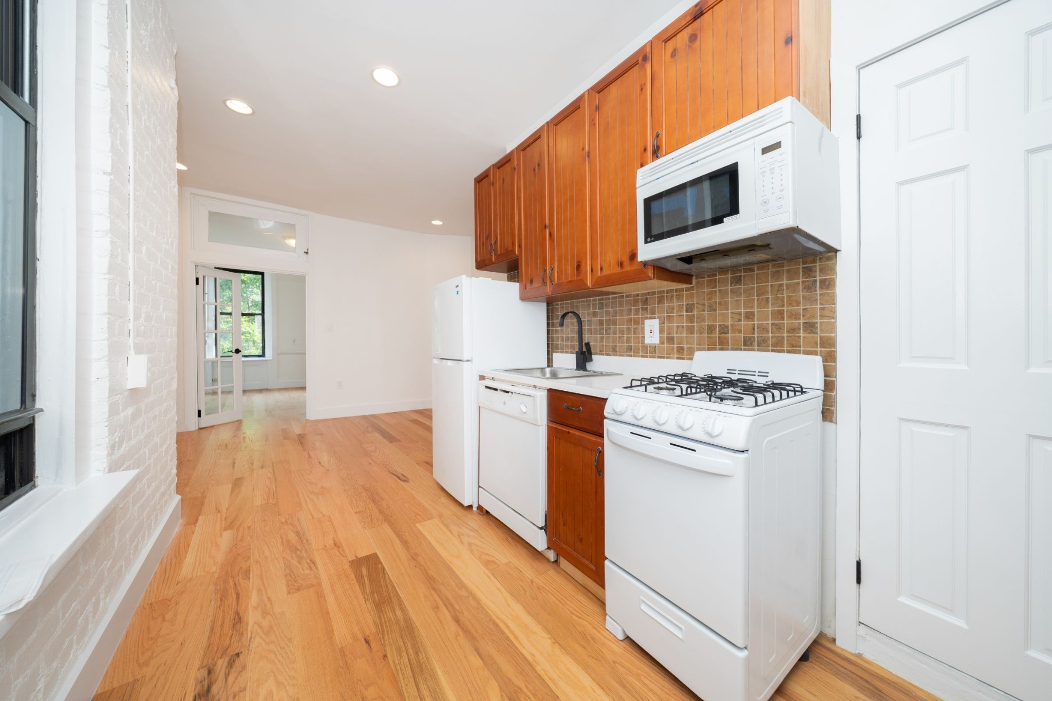 340 West 17th Street 2B Chelsea New York NY 10011