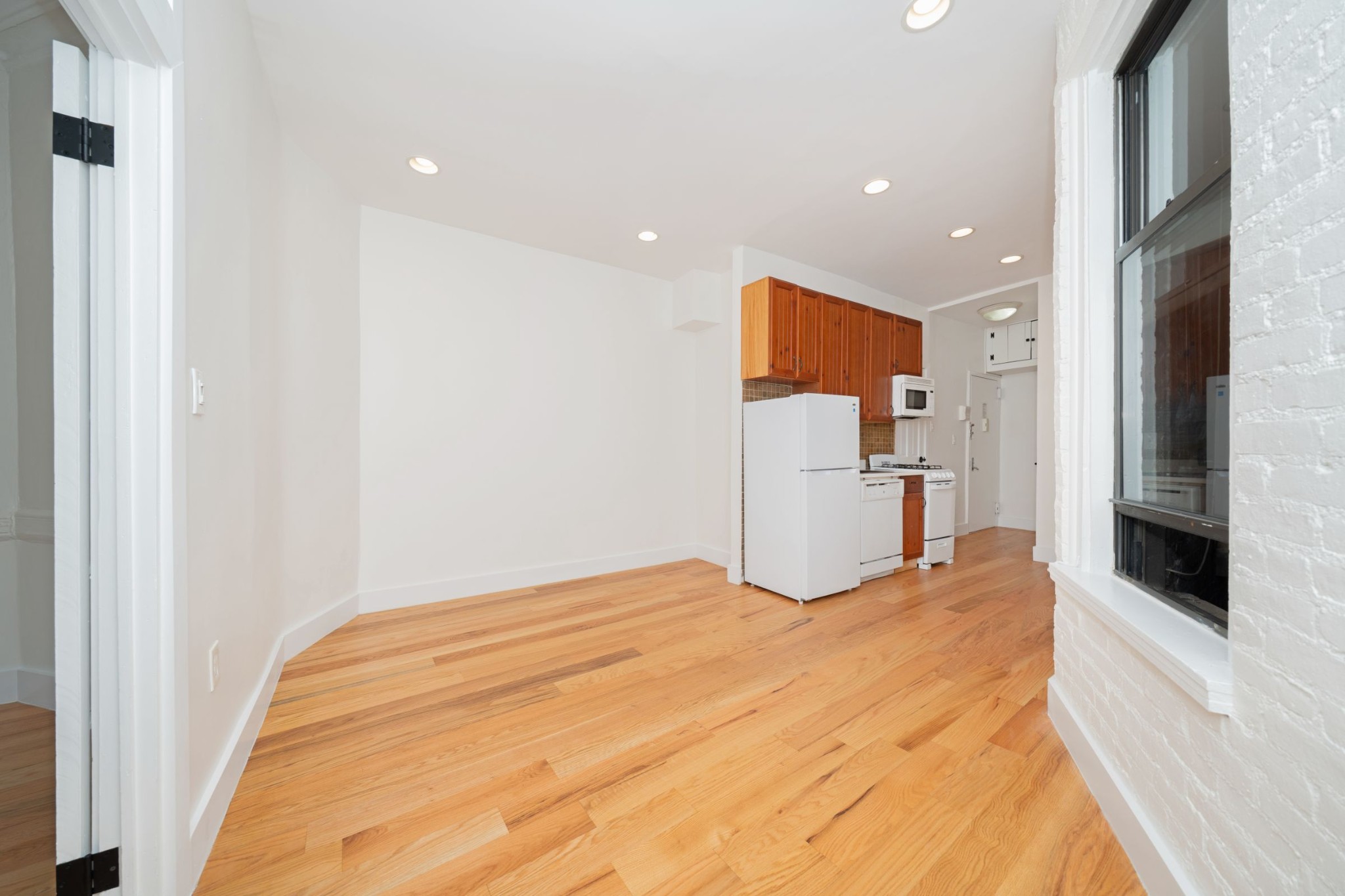 340 West 17th Street 2B Chelsea New York NY 10011