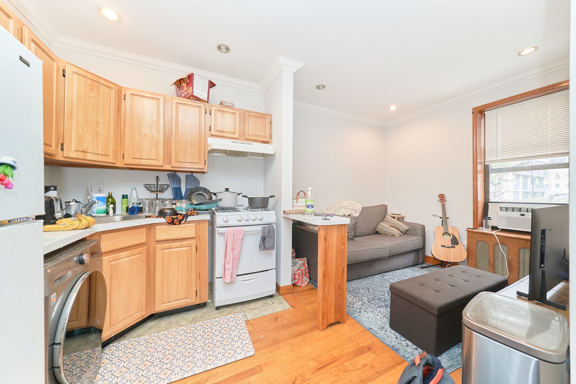790 Ninth Avenue 5R Clinton New York NY 10019