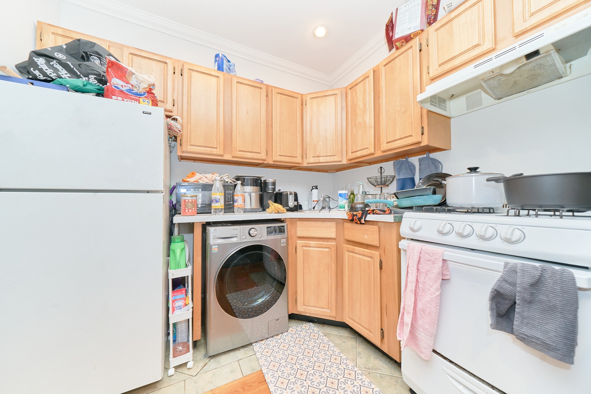 790 Ninth Avenue 5R Clinton New York NY 10019