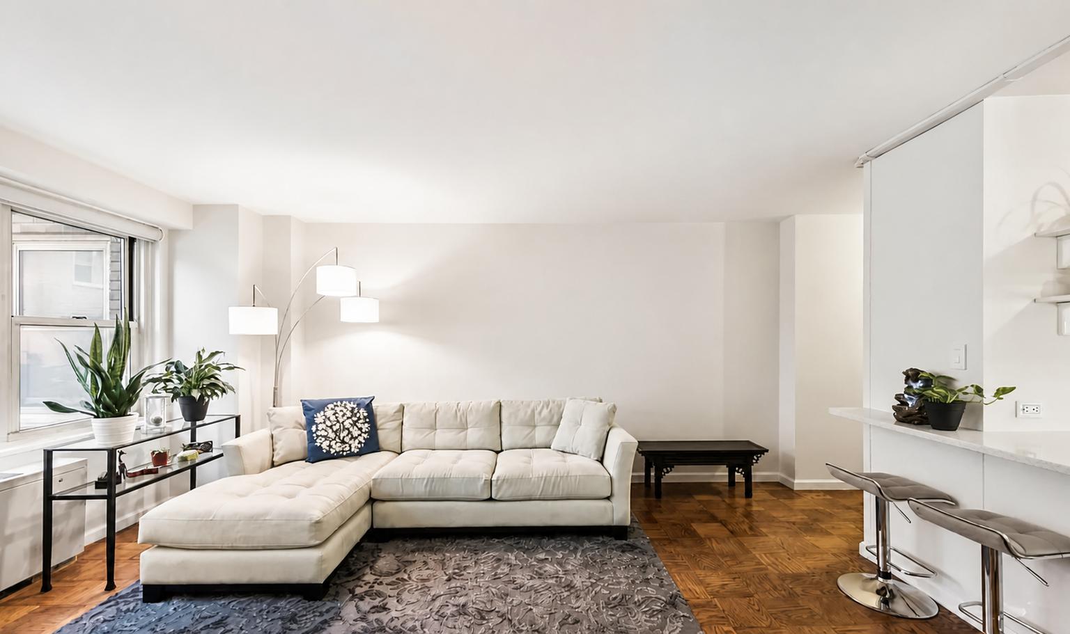 305 East 24th Street 8H Kips Bay New York NY 10010