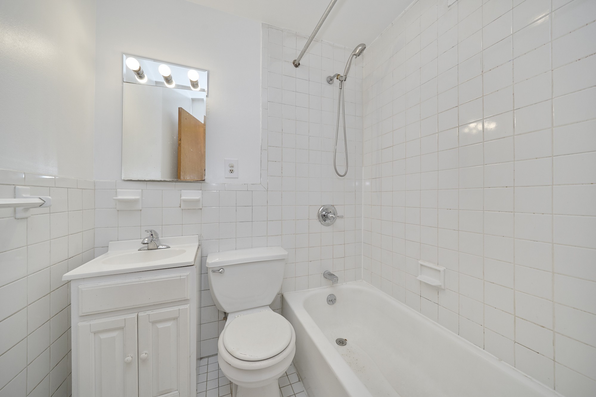 460 Ninth Avenue Clinton New York NY 10018