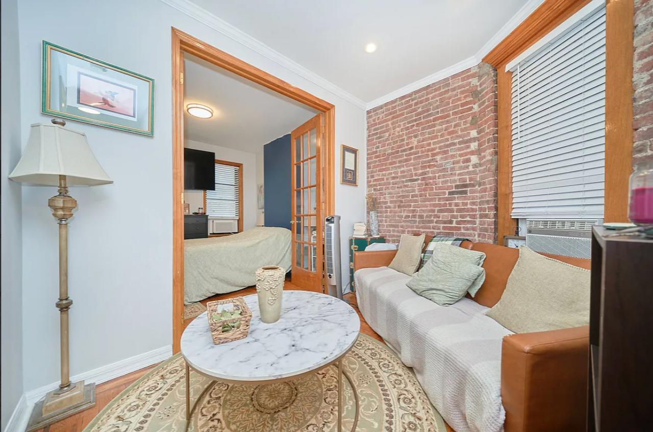 796 Ninth Avenue 44 Clinton New York NY 10019