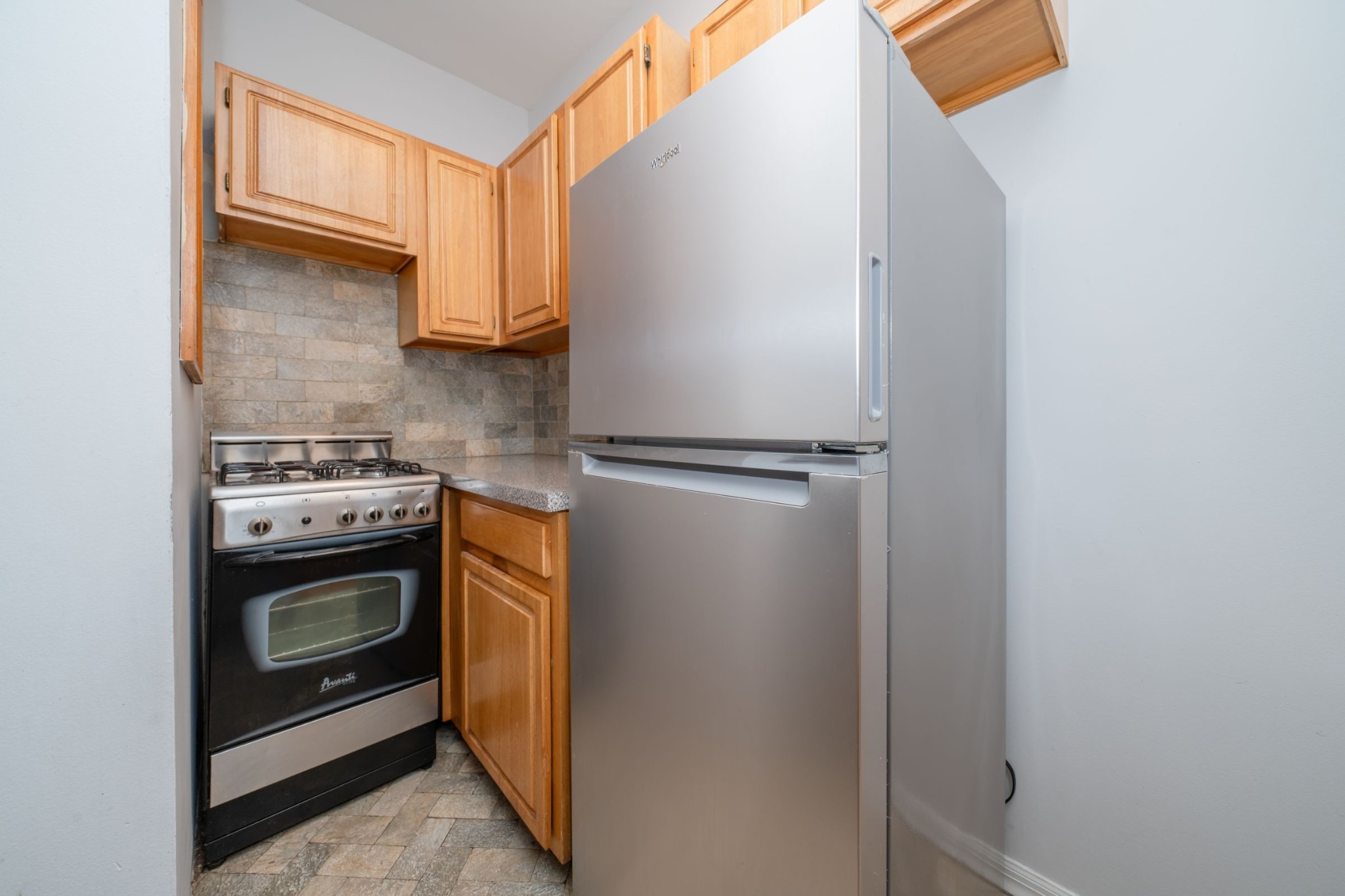796 Ninth Avenue 44 Clinton New York NY 10019