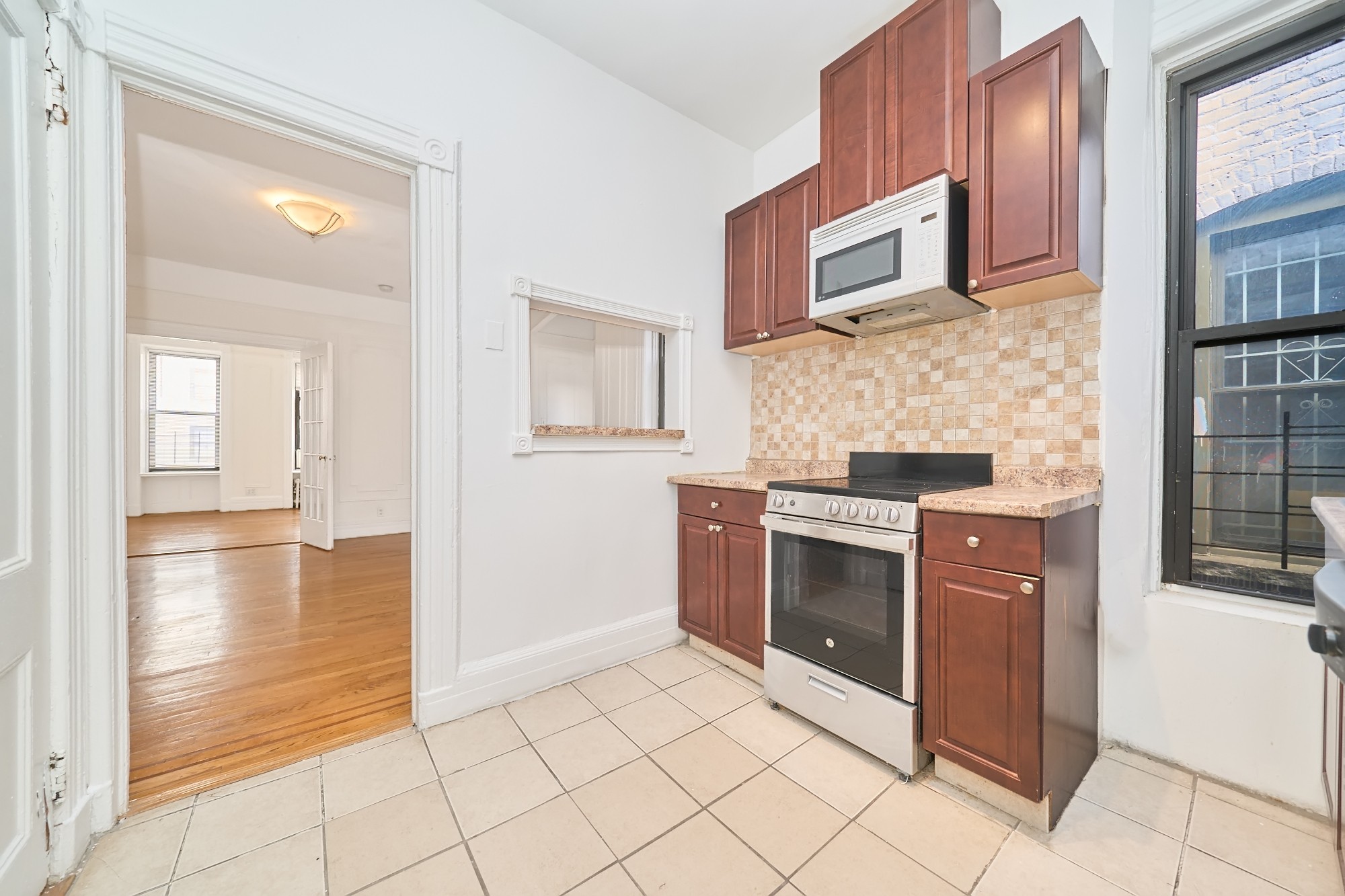 414 East 89th Street 3R Upper East Side New York NY 10128