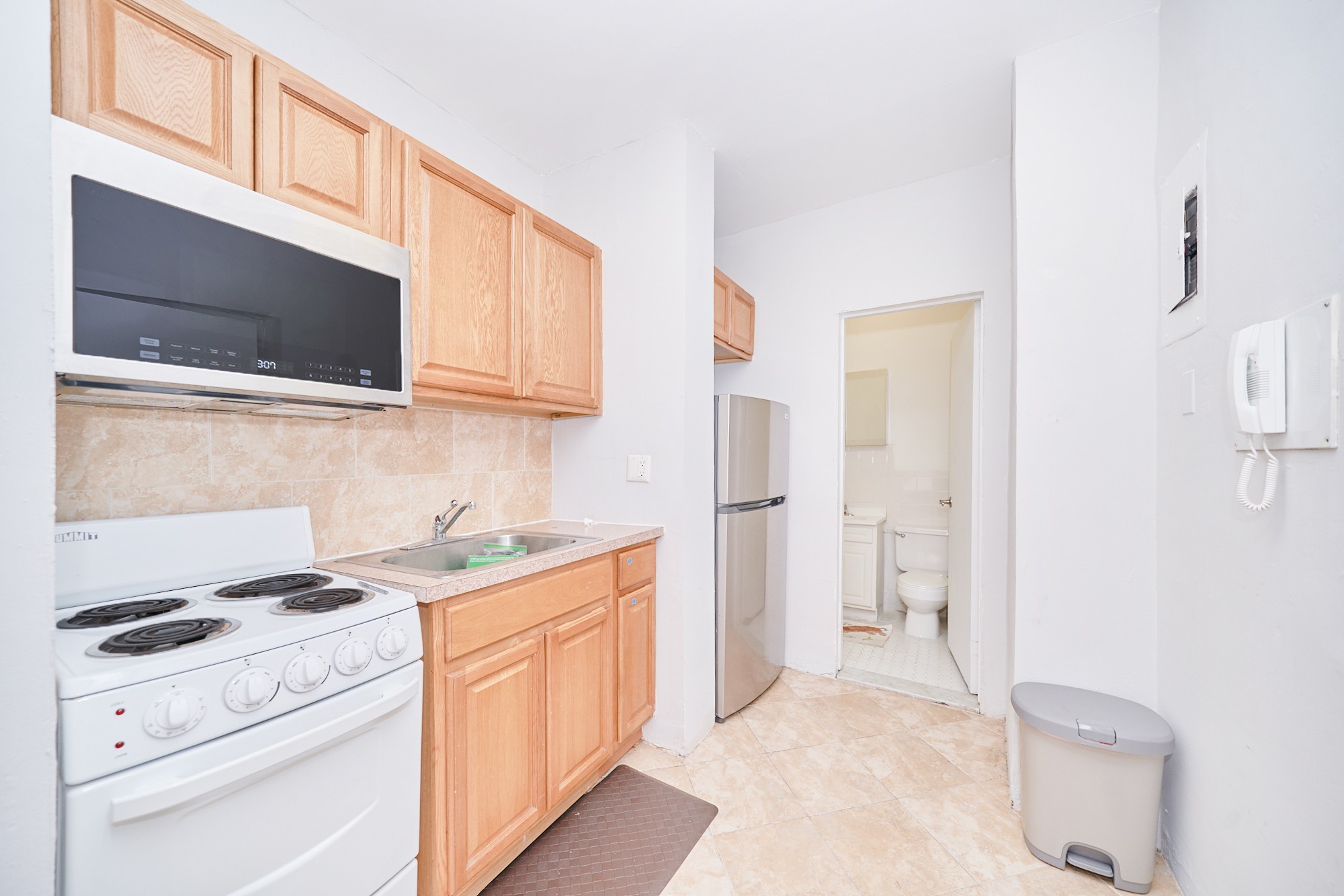 331 West 43rd Street 2B Clinton New York NY 10036