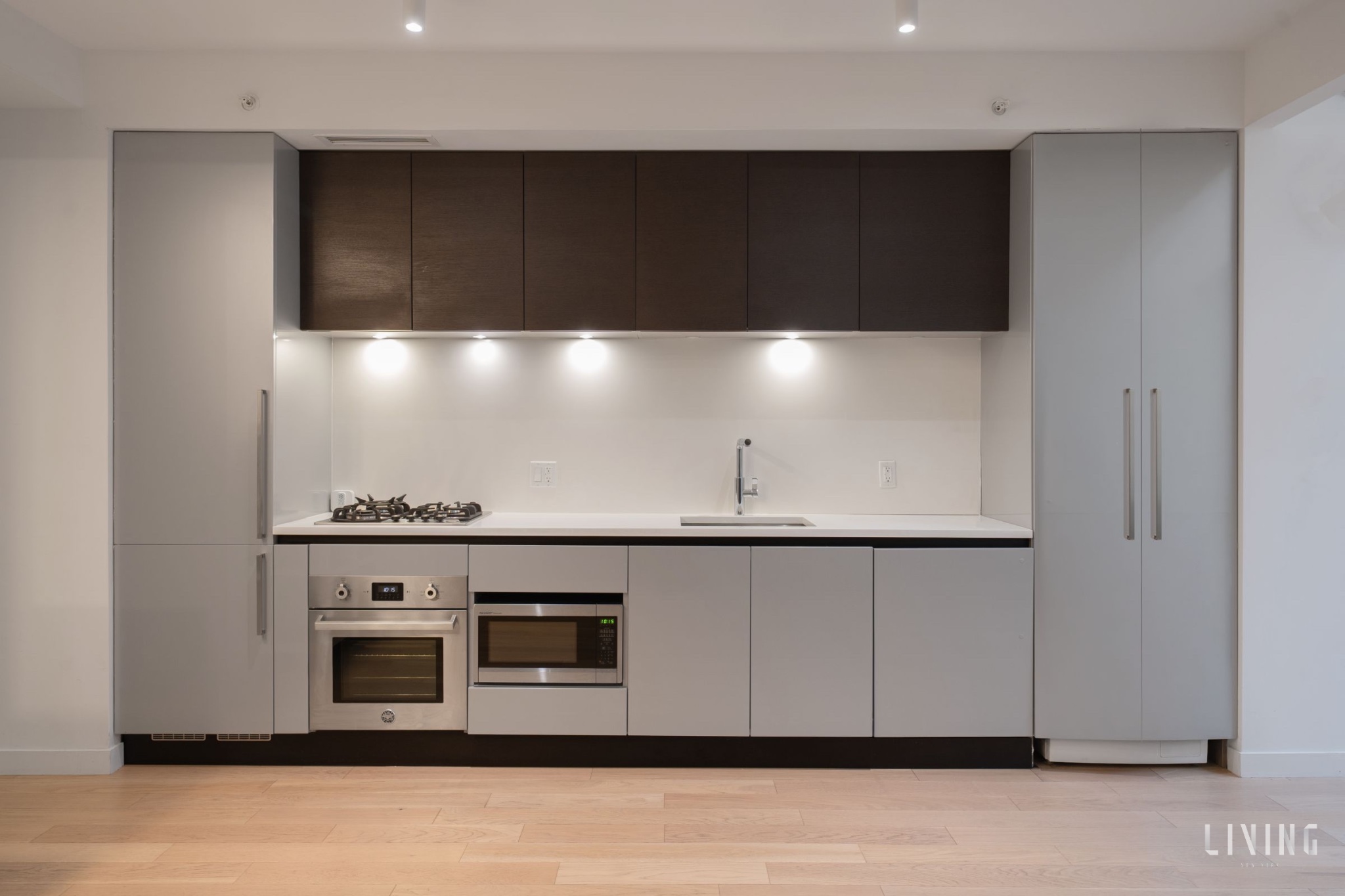 540 West 49th Street 105n Clinton New York NY 10019