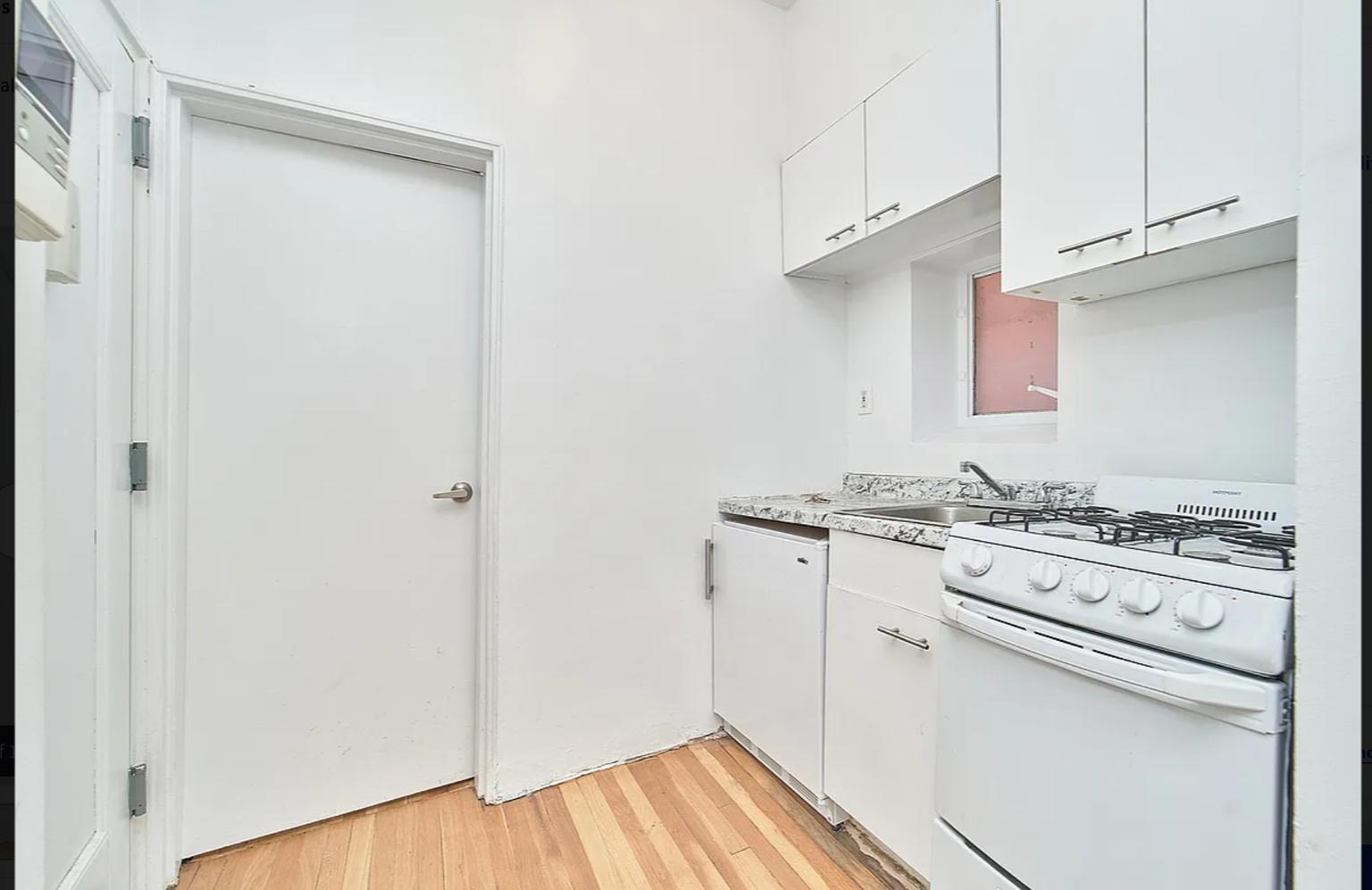 353 West 44th Street 1B Clinton New York NY 10036