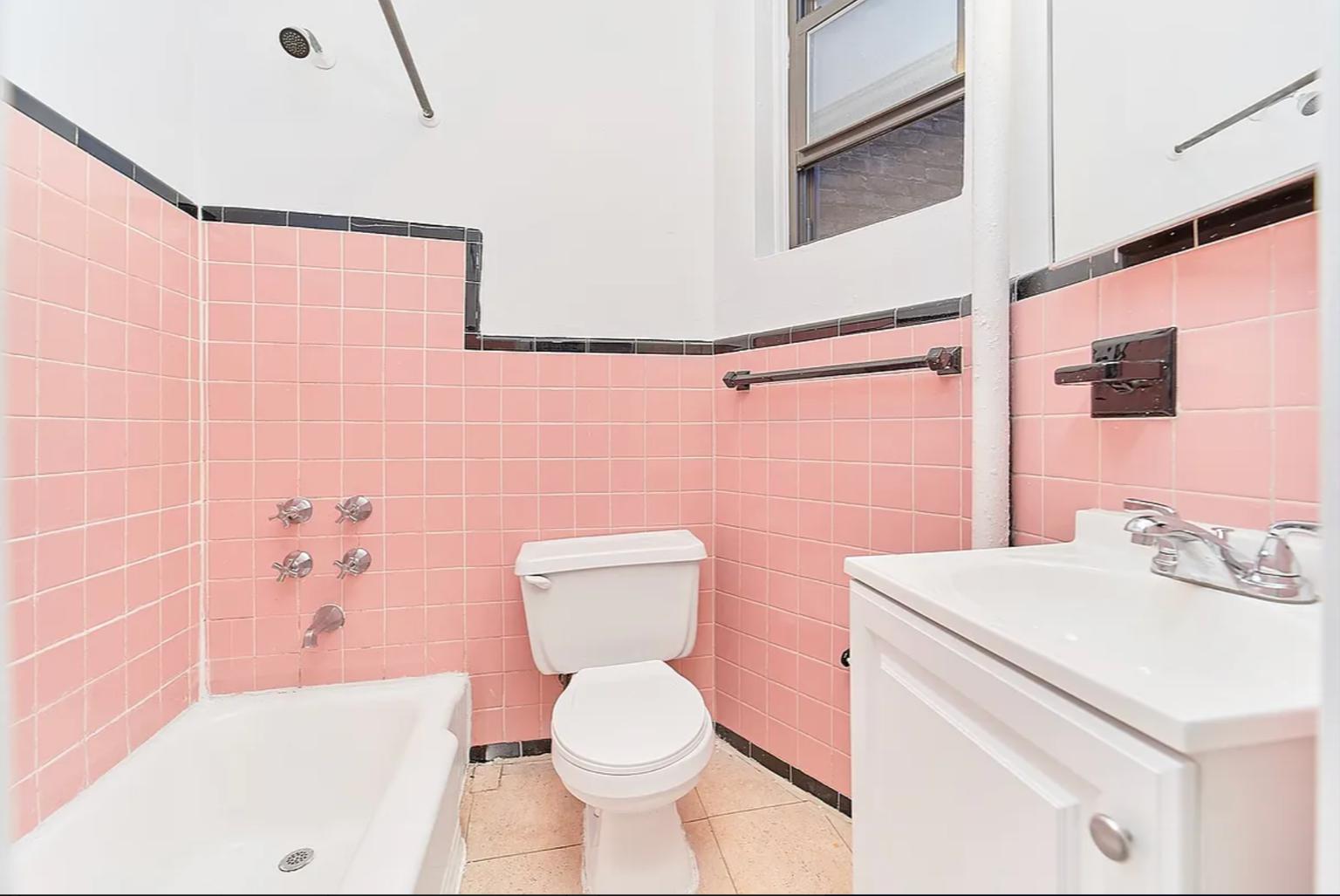 353 West 44th Street 1B Clinton New York NY 10036