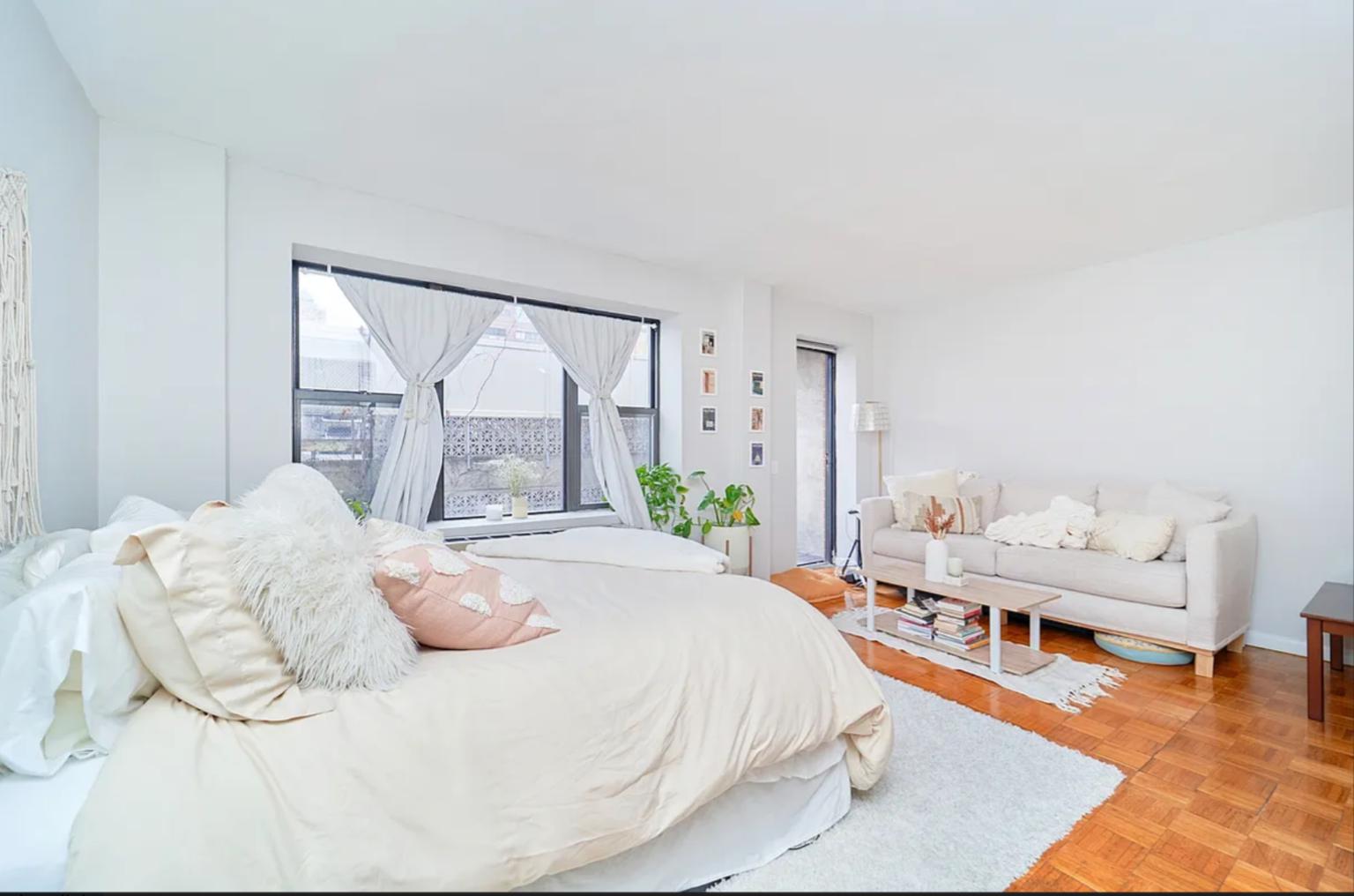 337 West 43rd Street 3DD Clinton New York NY 10036