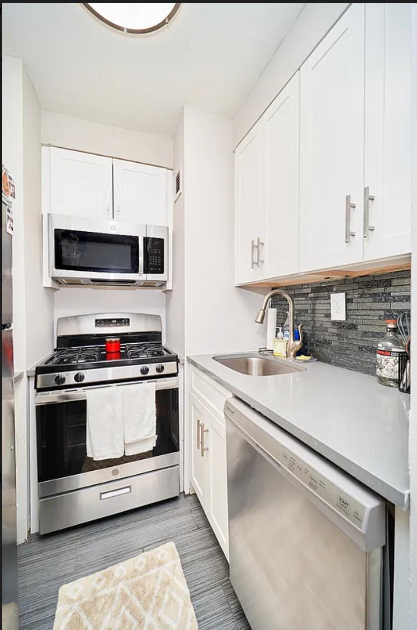 337 West 43rd Street 3DD Clinton New York NY 10036