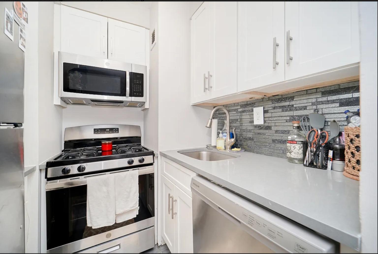 337 West 43rd Street 3DD Clinton New York NY 10036
