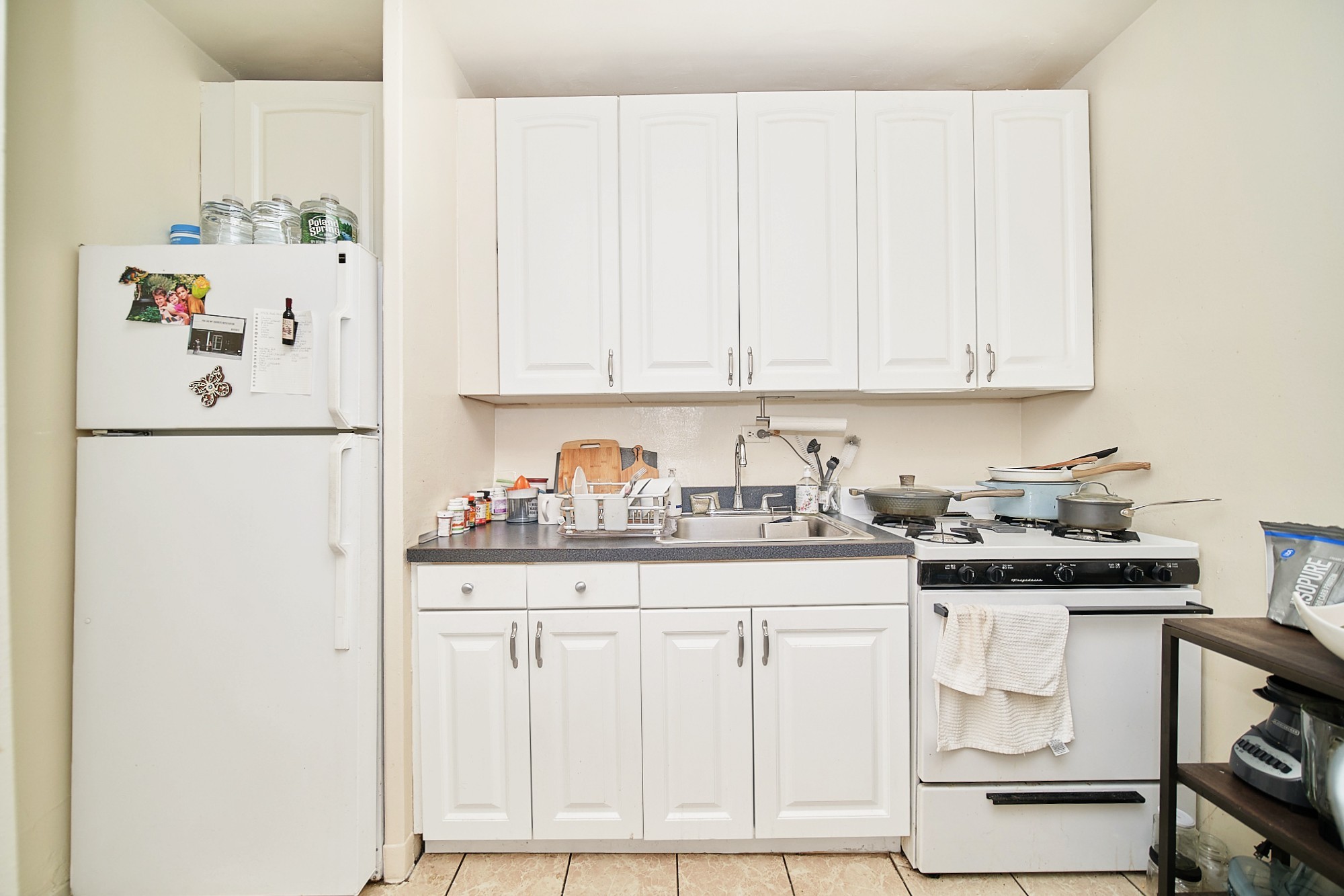 300 East 33rd Street 16G Kips Bay New York NY 10016