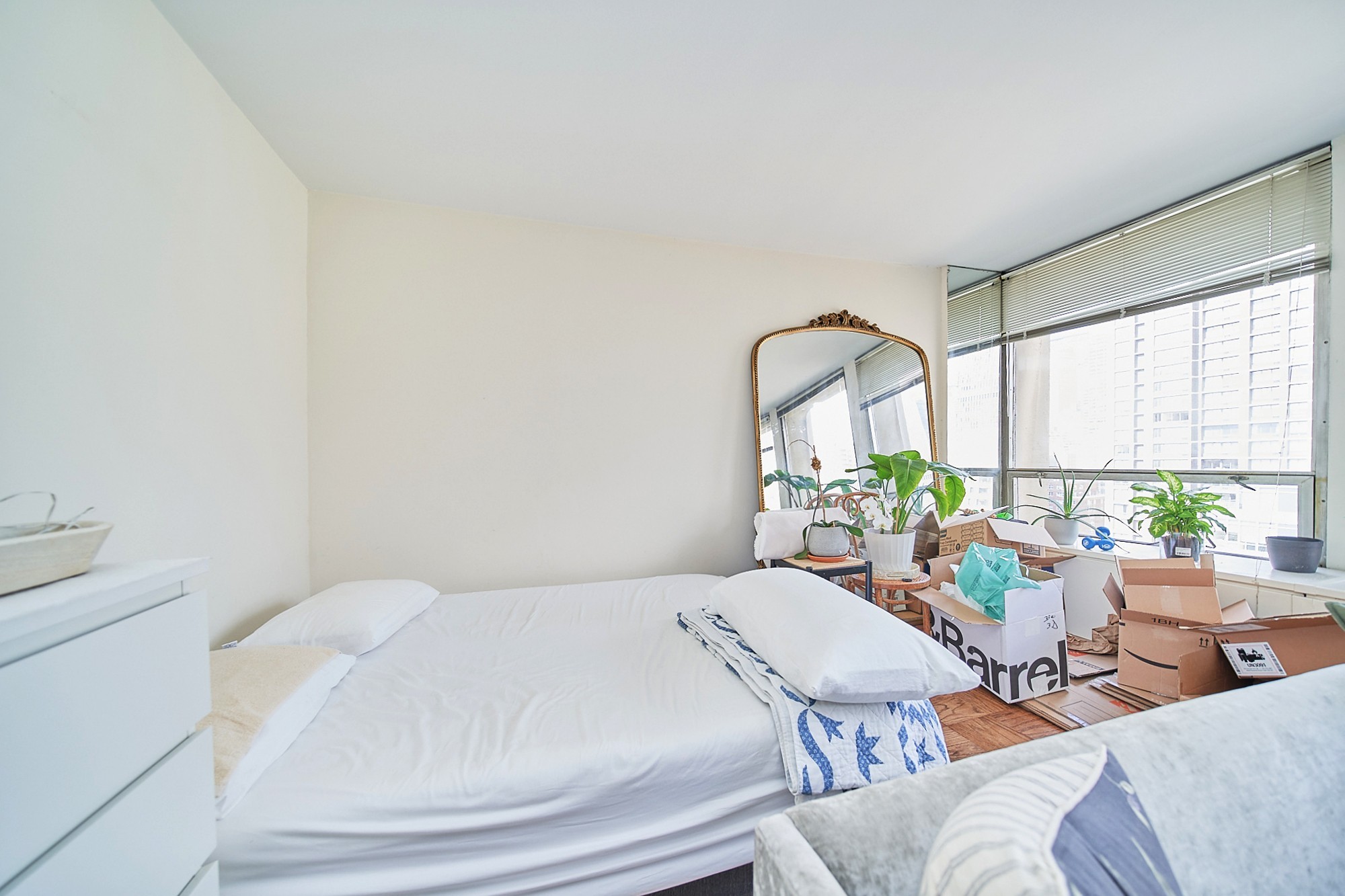300 East 33rd Street 16G Kips Bay New York NY 10016