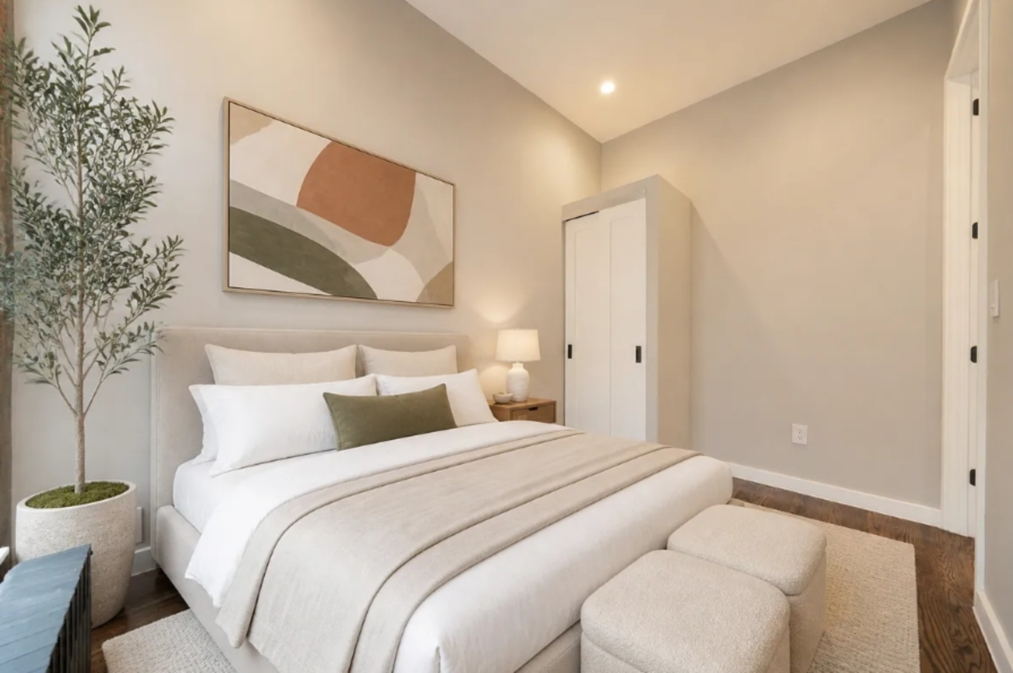 53 East 7th Street 16 E. Greenwich Village New York NY 10003