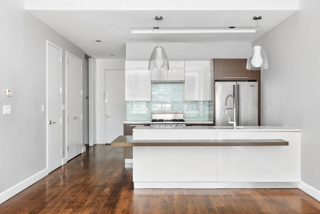 2-17 51st Avenue 315 Long Island City Queens NY 11101