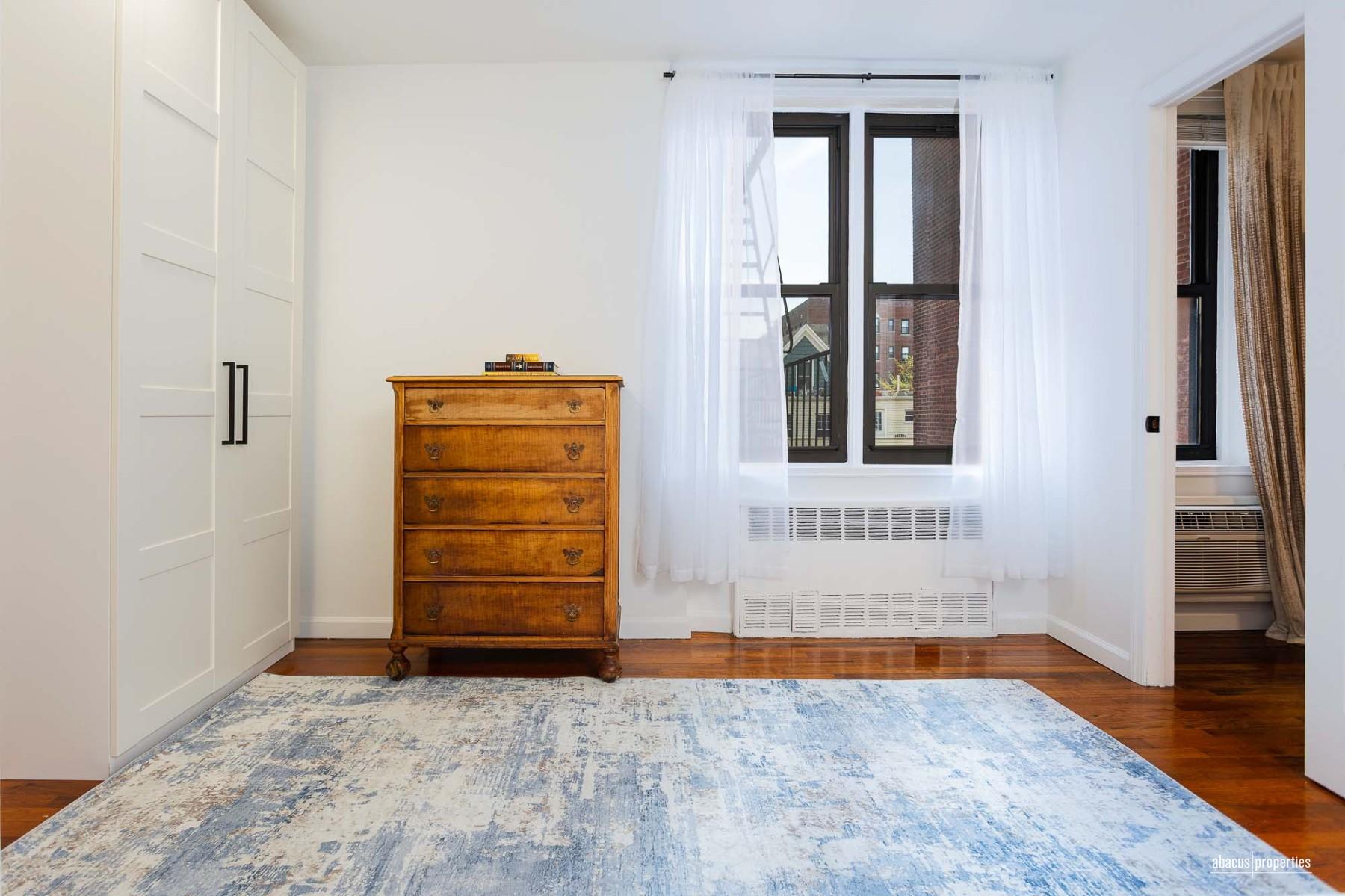 515 East 7th Street 2A Kensington Brooklyn NY 11218