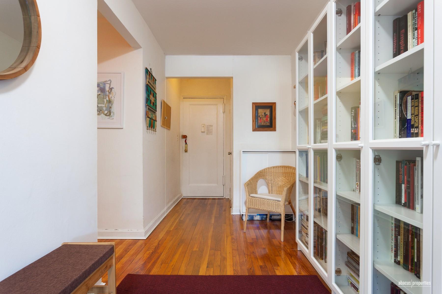 715 Ocean Parkway 2K Kensington Brooklyn NY 11230