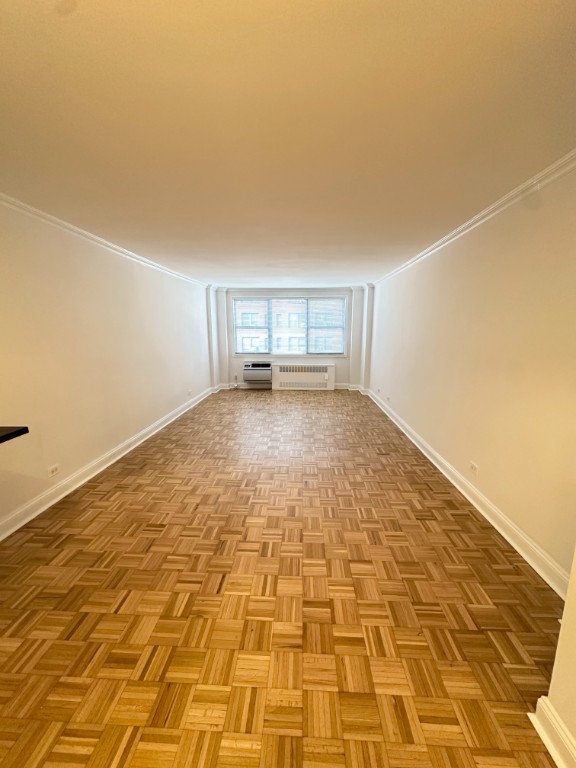 442 West 57th Street Clinton New York NY 10019