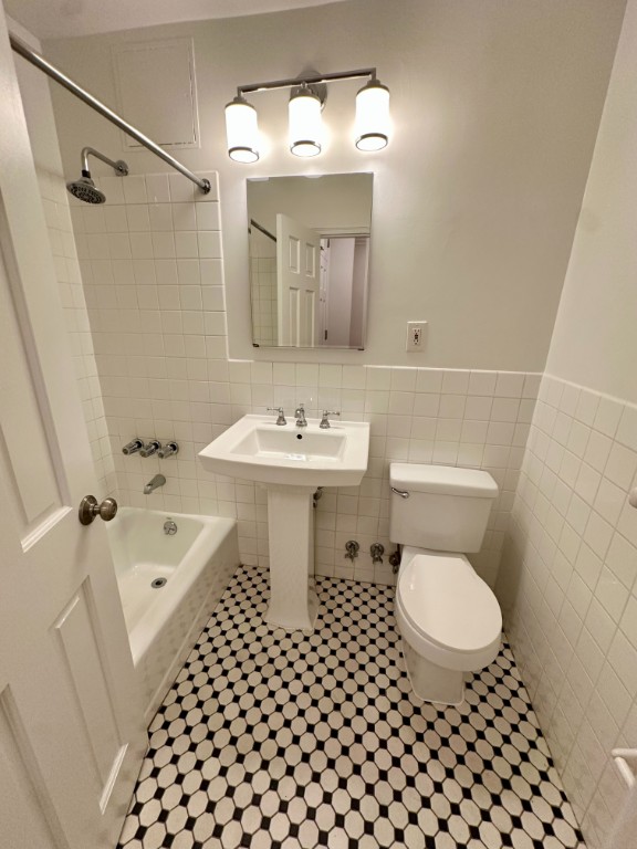442 West 57th Street Clinton New York NY 10019