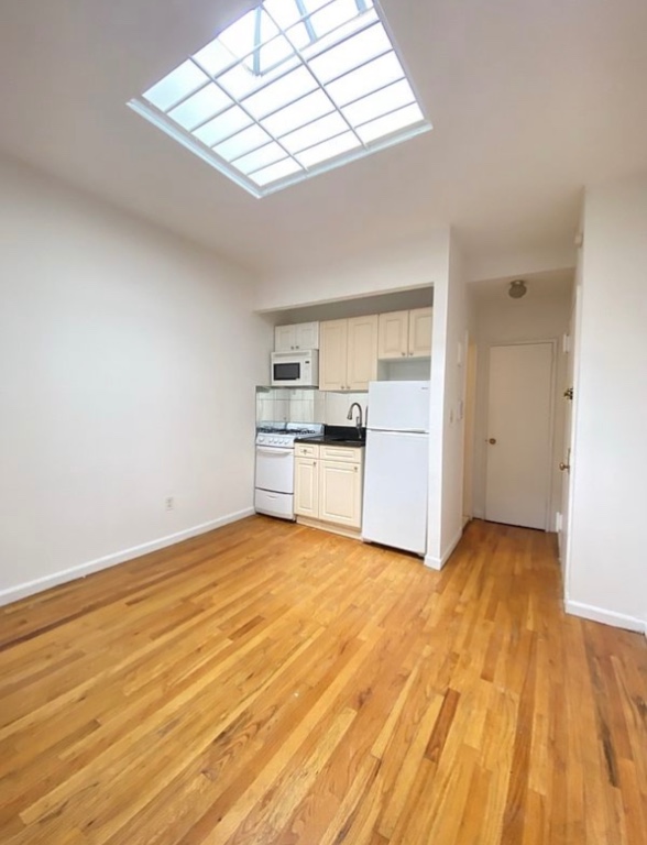 352 East 89th Street Upper East Side New York NY 10128