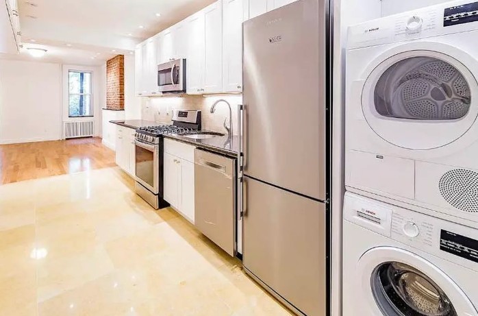 691 Ninth Avenue 2N Clinton New York NY 10036