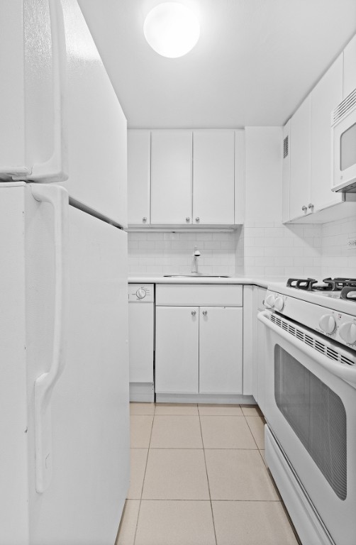 350 West 51st Street 11D Clinton New York NY 10019