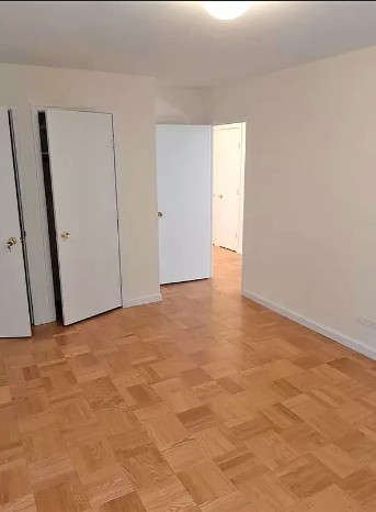 350 West 51st Street 3H Clinton New York NY 10019