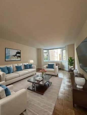 400 East 71st Street 9V Upper East Side New York NY 10021