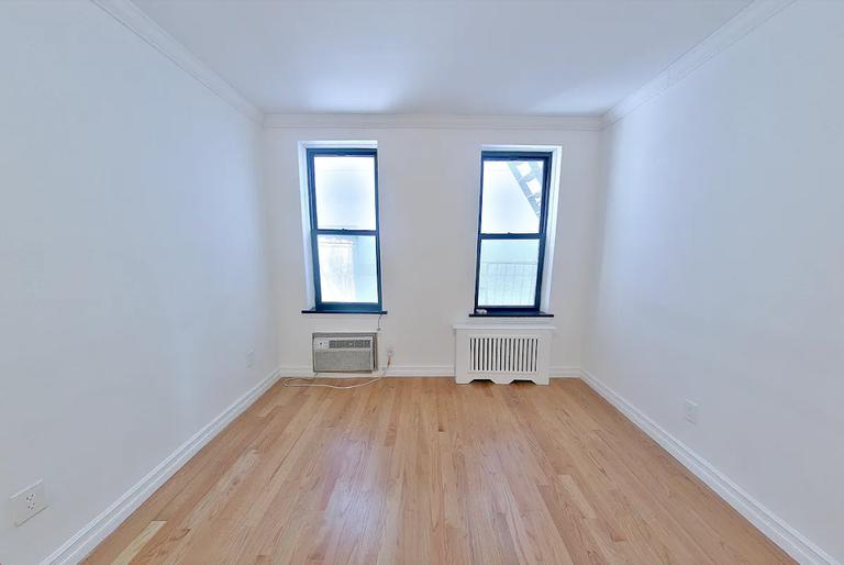 886 Tenth Avenue 3A Clinton New York NY 10019