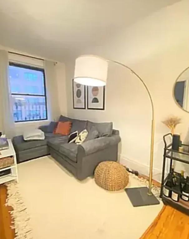 231 Lexington Avenue 2A Murray Hill New York NY 10016
