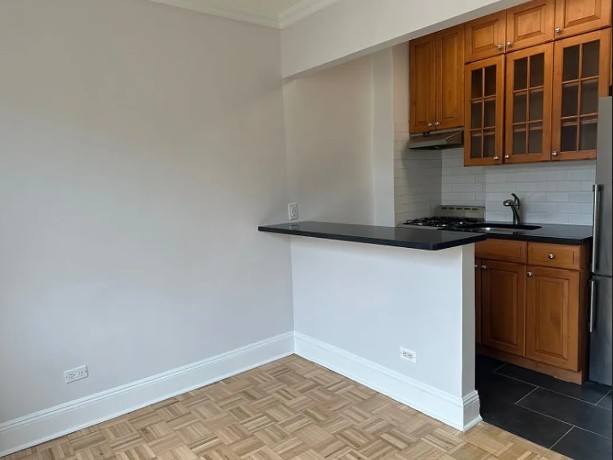 442 West 57th Street 10A Clinton New York NY 10019