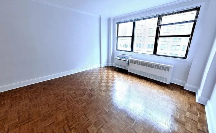 442 West 57th Street 9D Clinton New York NY 10019