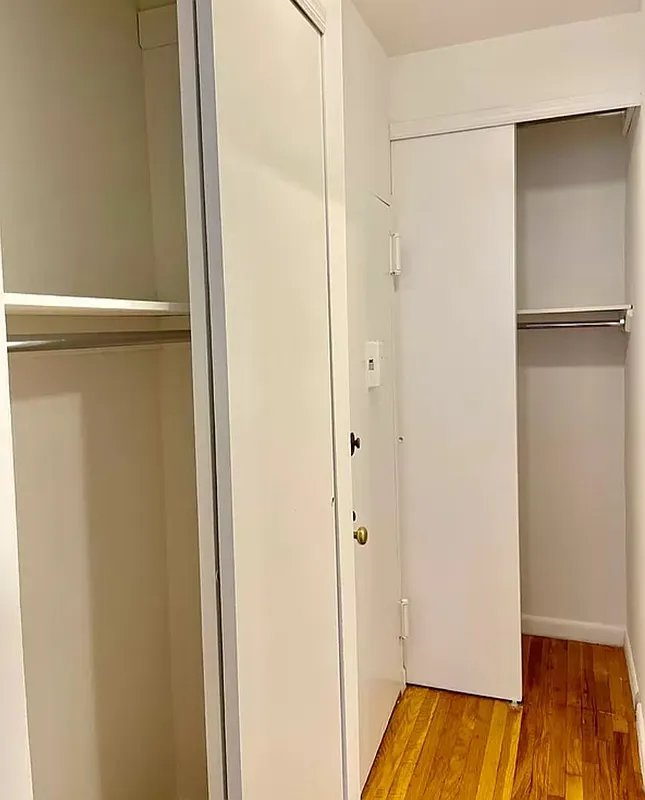 886 Tenth Avenue 4A Clinton New York NY 10019