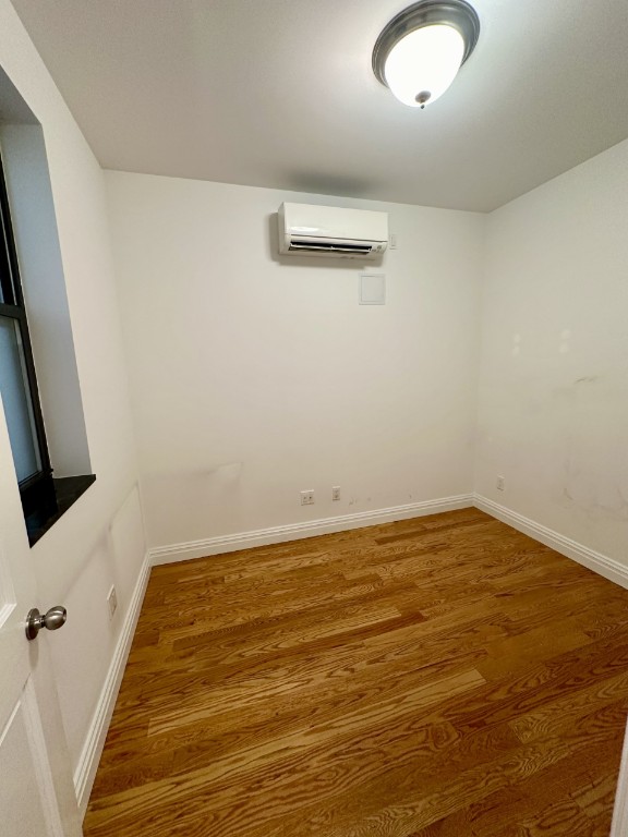 749 Ninth Avenue 303 Clinton New York NY 10019