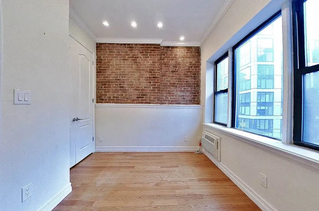 101 Lexington Avenue 2A Kips Bay New York NY 10016