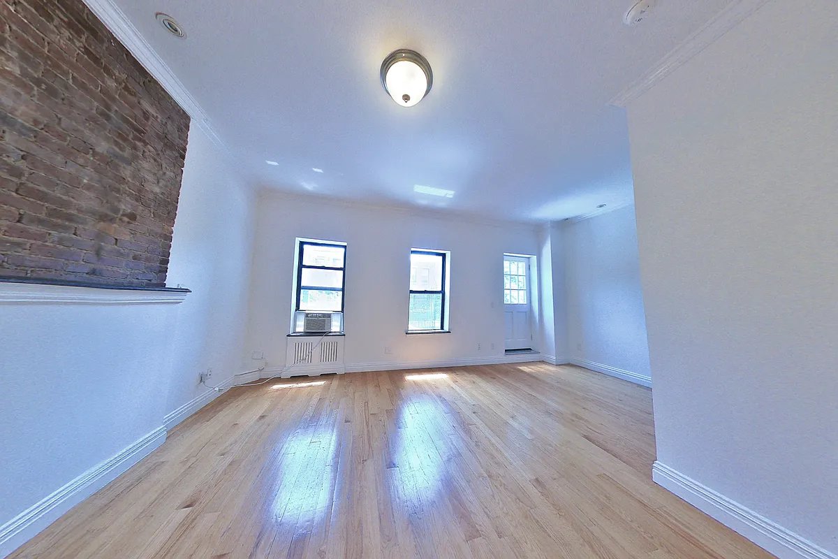 28 West 90th Street 4R Upper West Side New York NY 10024