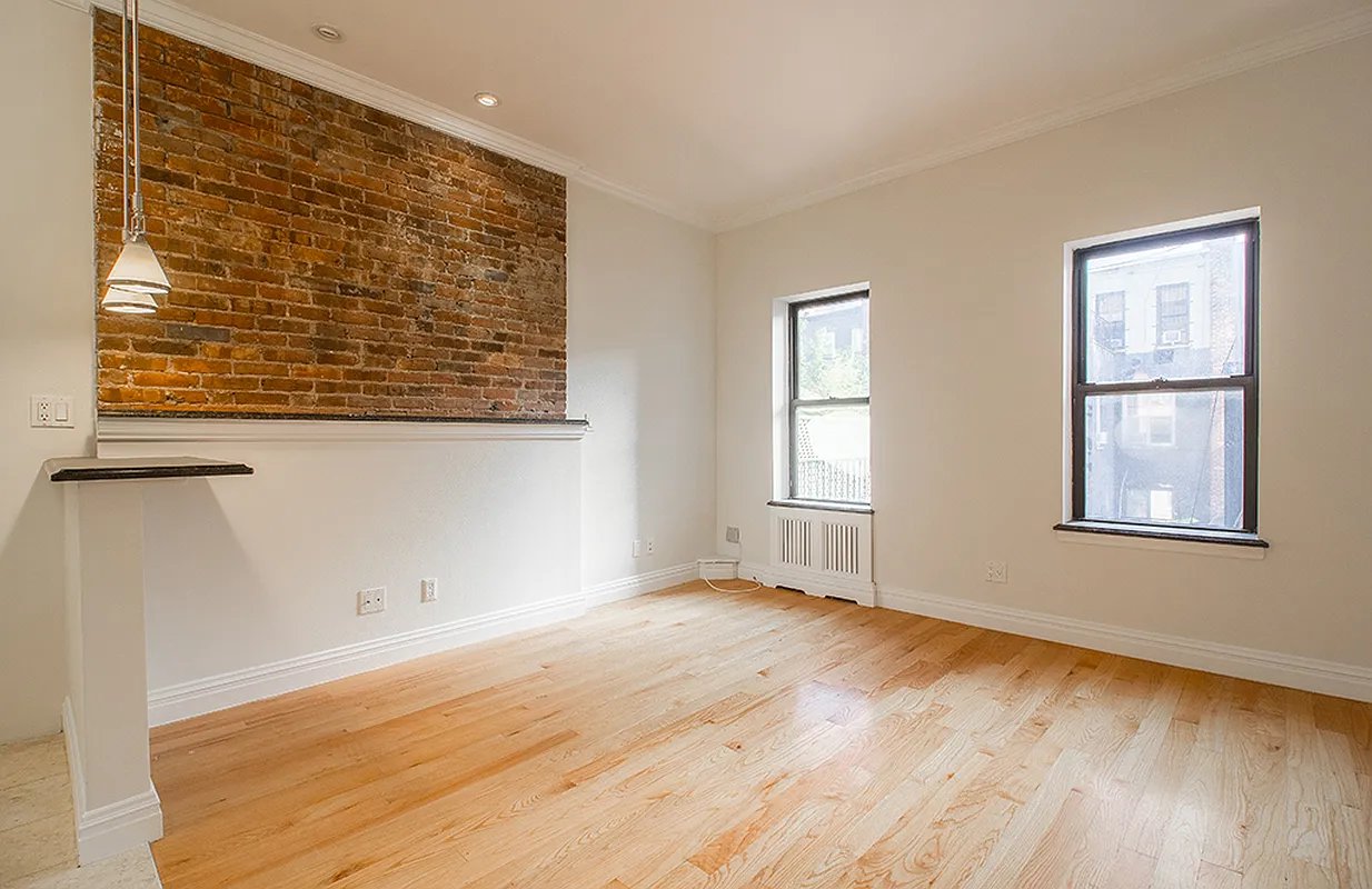 28 West 90th Street 4R Upper West Side New York NY 10024