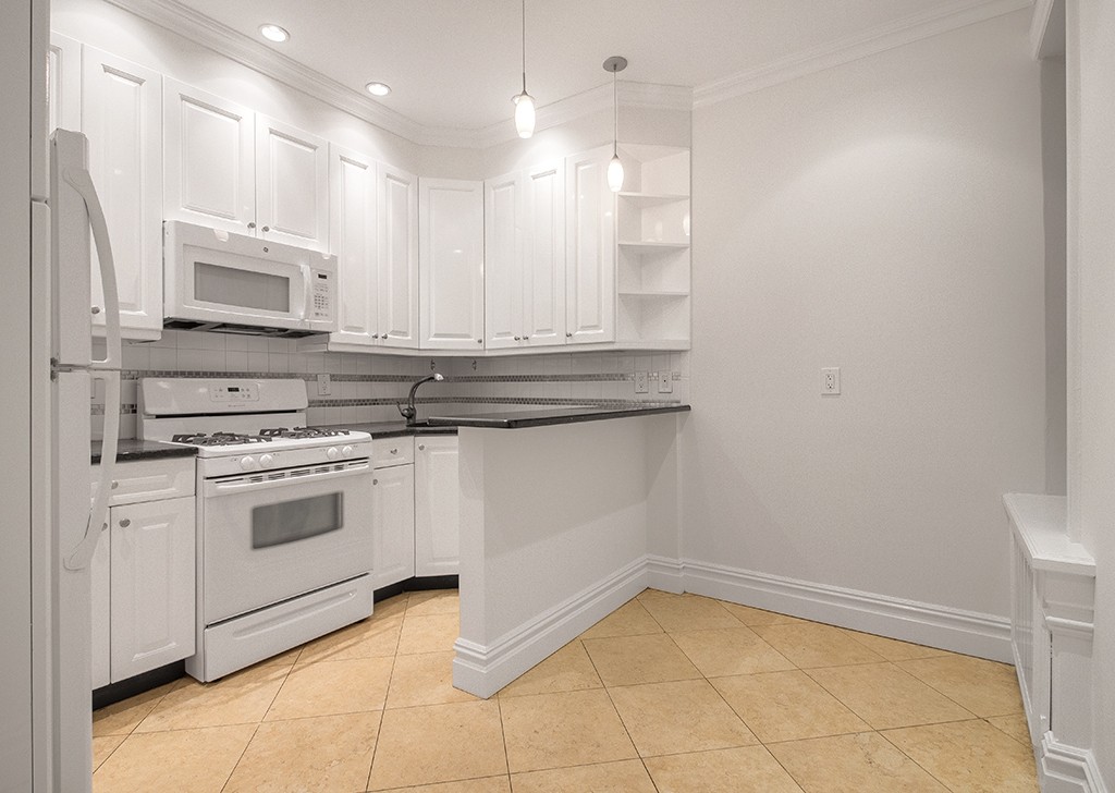 76 West 86th Street 3F Upper West Side New York NY 10024